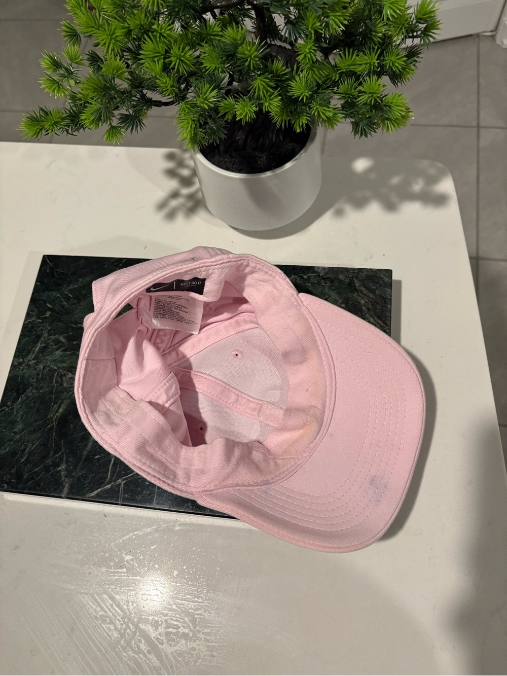Nike Pink Pastel Swoosh Cap - Picture 4 of 7